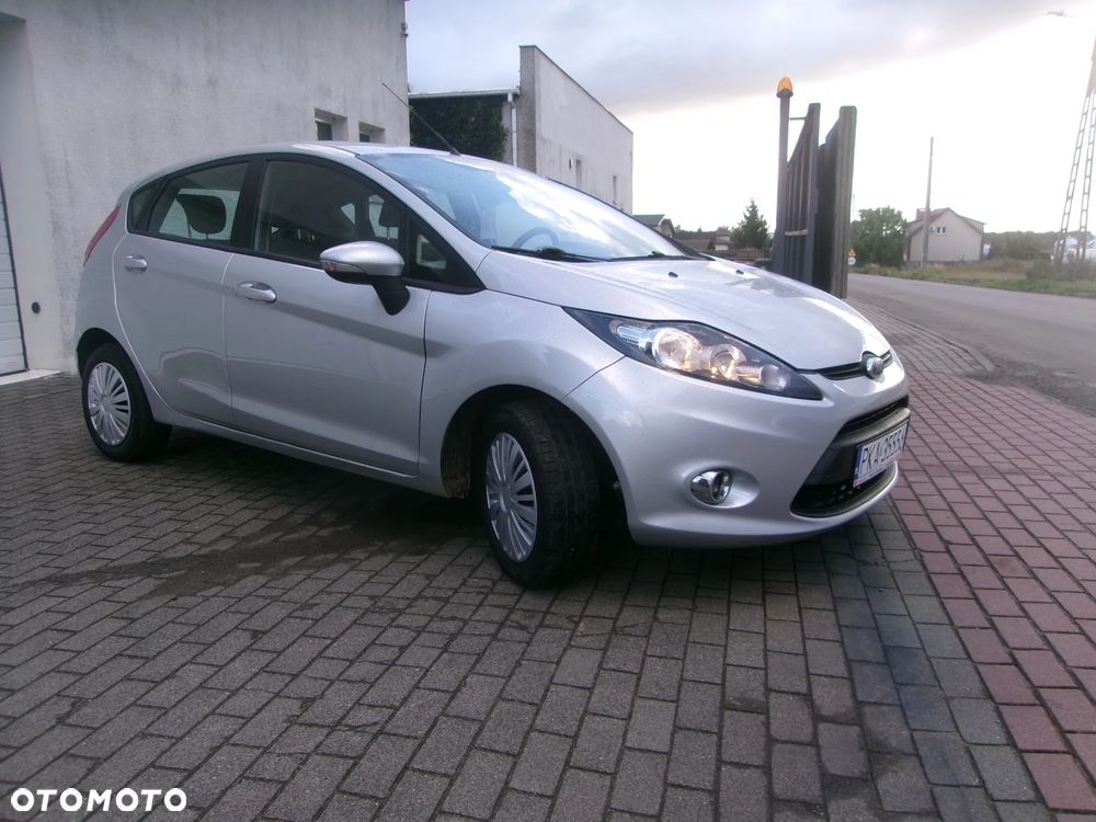 Ford Fiesta 1.25 Champions Edition - 3