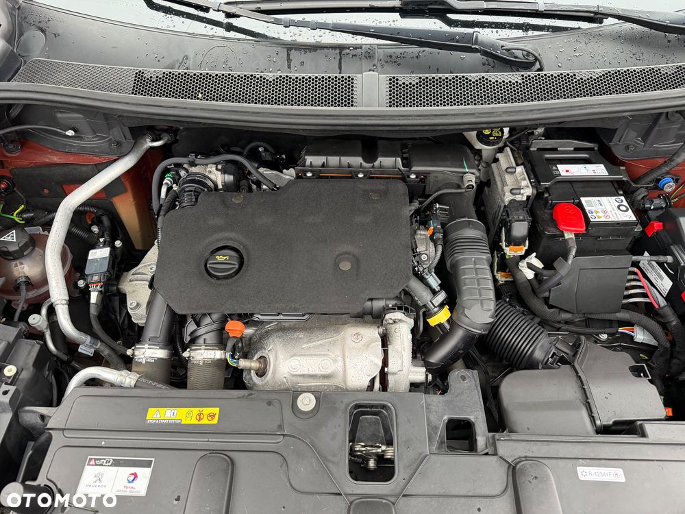 Peugeot 5008 1.5 BlueHDi Road Trip S&S - 28