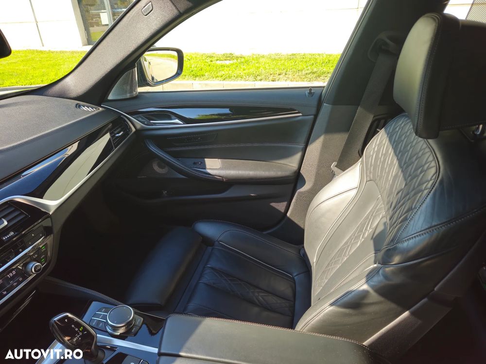 BMW Seria 5 540i xDrive Aut. Luxury Line - 17