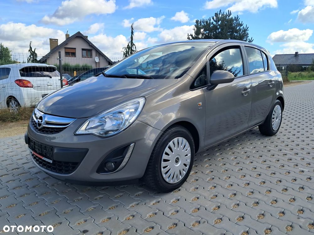 Opel Corsa 1.4 16V 150 Jahre - 2
