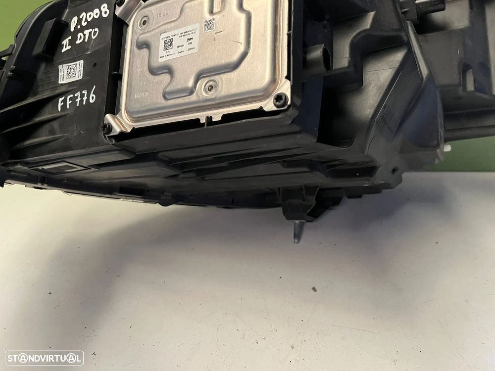 PEUGEOT 208 2008 II FACELIFT FAROL LED DIREITO - FF776 - 7