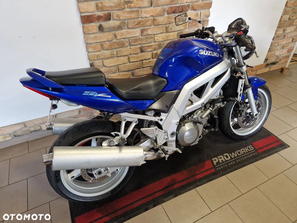 Suzuki SV - 4
