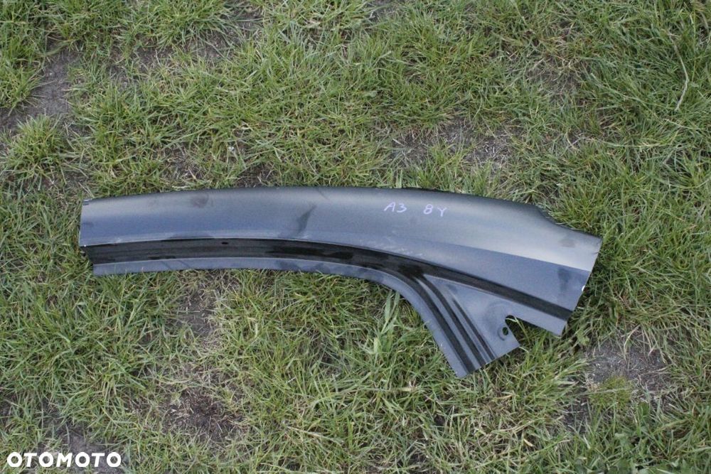 LEWE POSZYCIE SŁUPKA C AUDI A3 S3 8Y 8Y5 2021