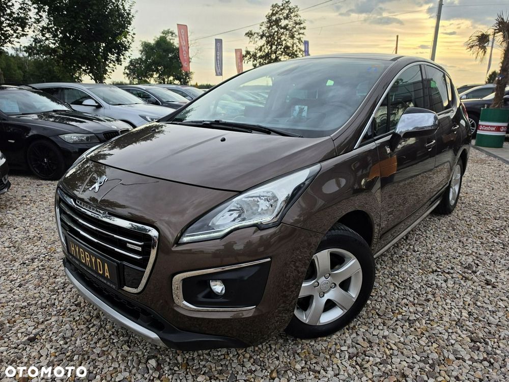Peugeot 3008 Hybrid4 - 17
