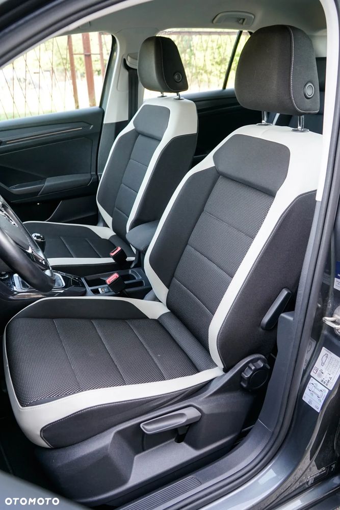 Volkswagen T-Roc 1.5 TSI ACT OPF Style - 26