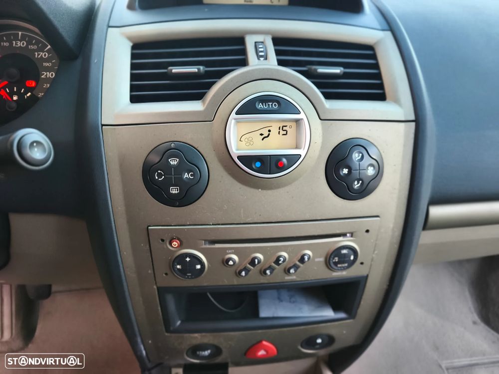 Renault Mégane Break 1.5 dCi Privilège Luxe - 7