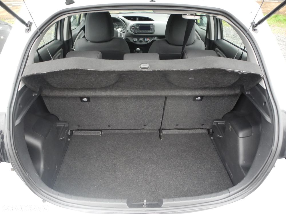 Toyota Yaris - 19