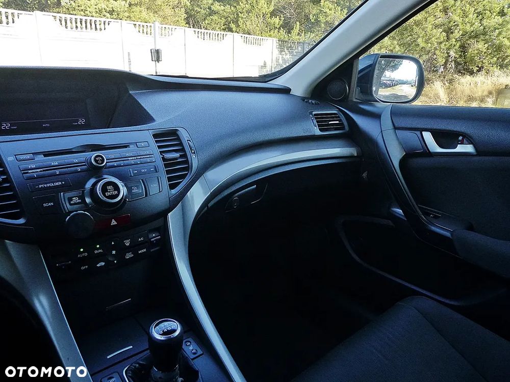 Honda Accord 2.0 Executive - 34
