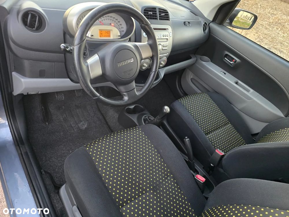 Daihatsu Sirion 1.3 - 16