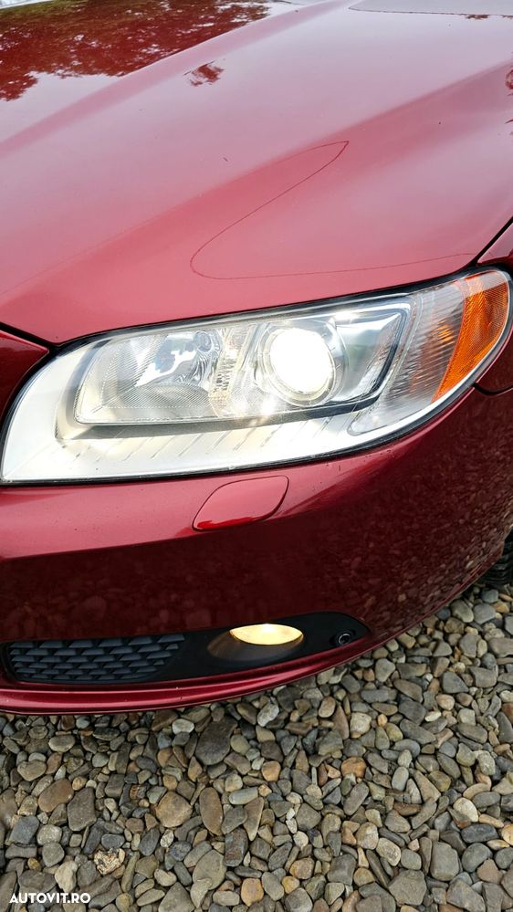 Volvo V70 D3 Geartronic Summum - 16