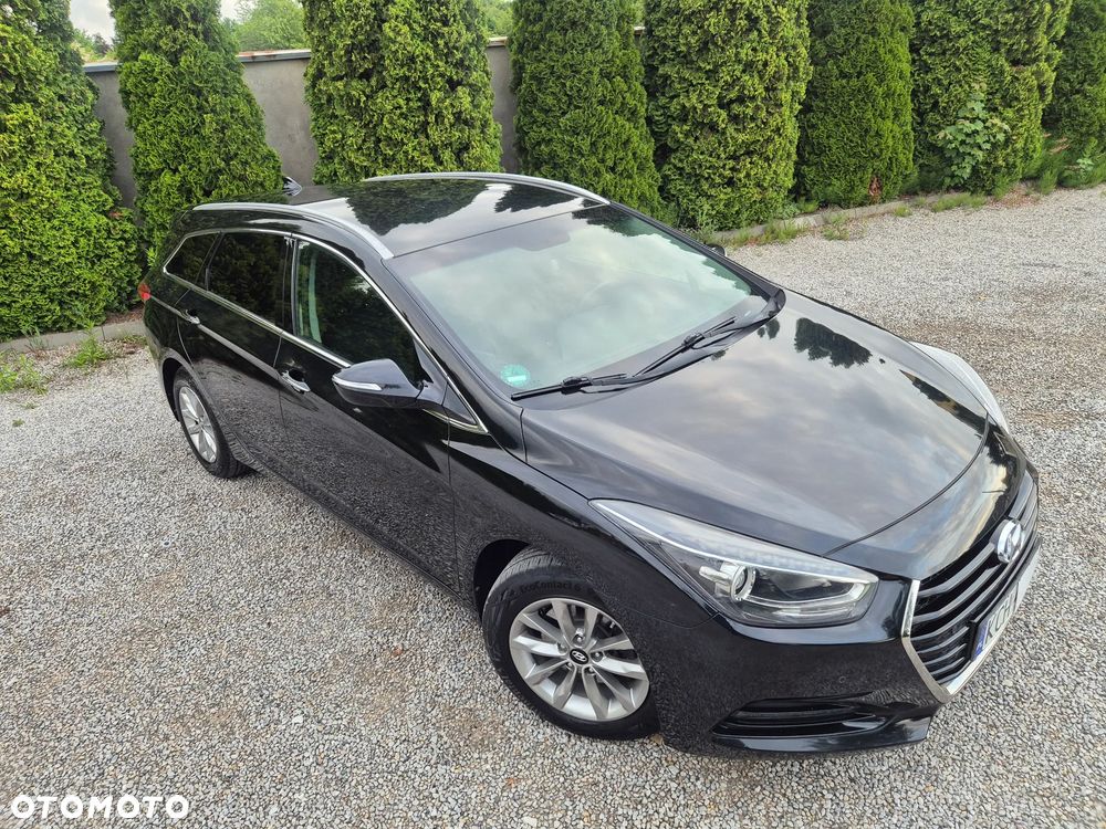 Hyundai i40 i40cw 1.6 Fifa World Cup Edition - 31
