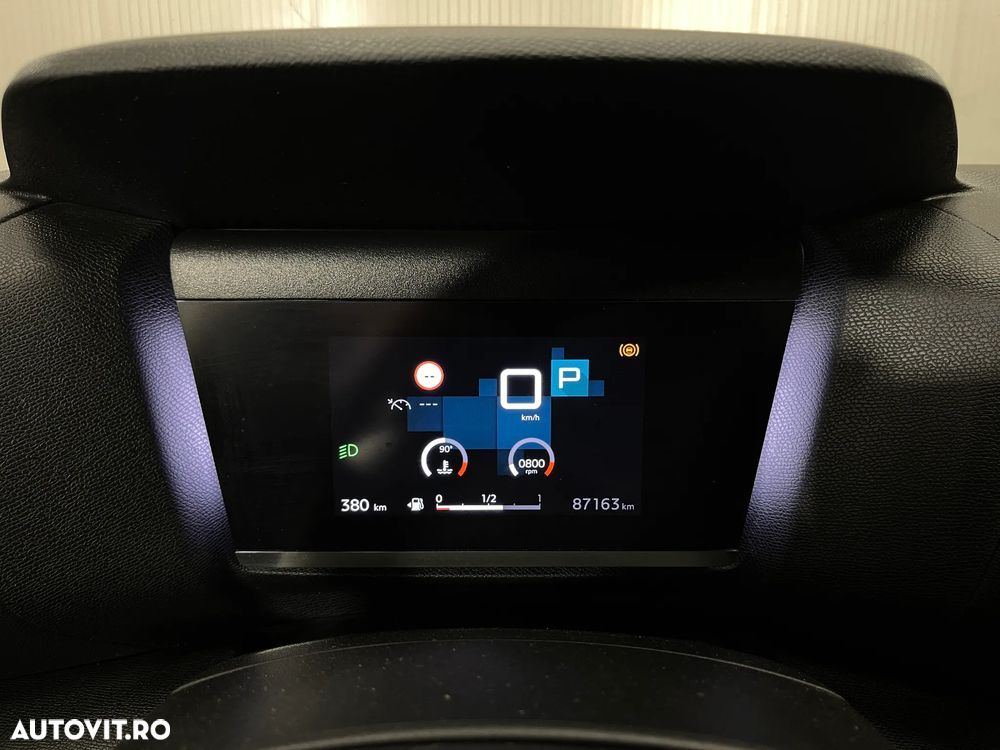 Citroën C4X PureTech 130 Stop&Start EAT8 FEEL PACK - 28
