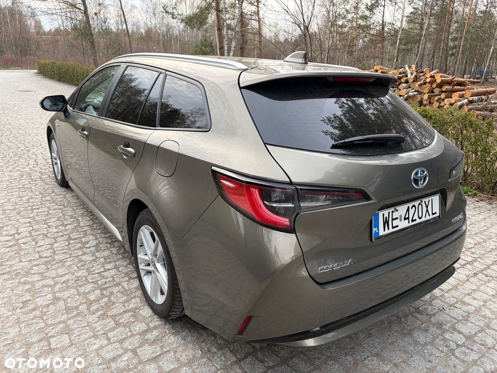 Toyota Corolla 1.8 Hybrid Comfort - 10
