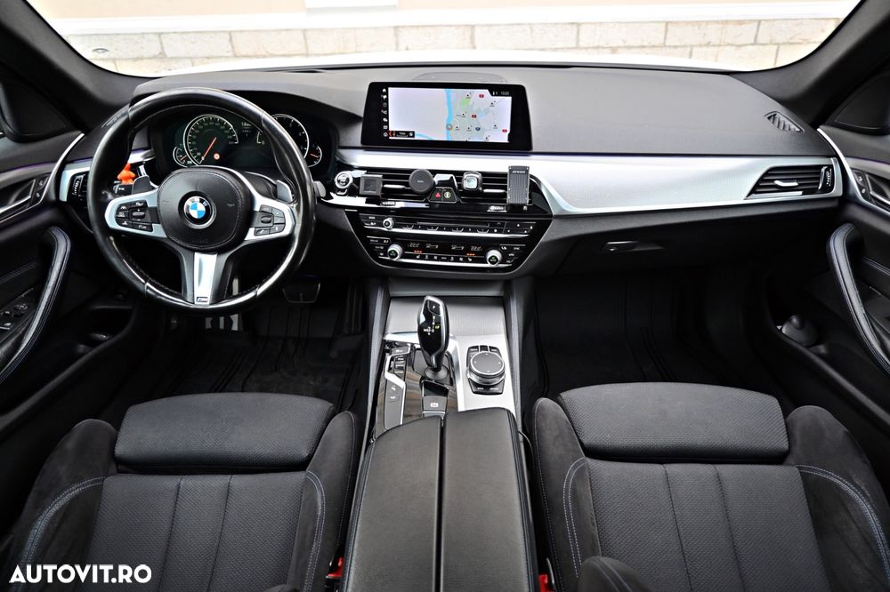 BMW Seria 5 530d xDrive AT - 6