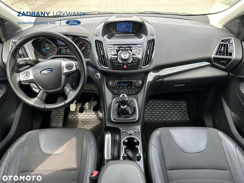 Ford Kuga 1.5 EcoBoost 2x4 Individual - 10