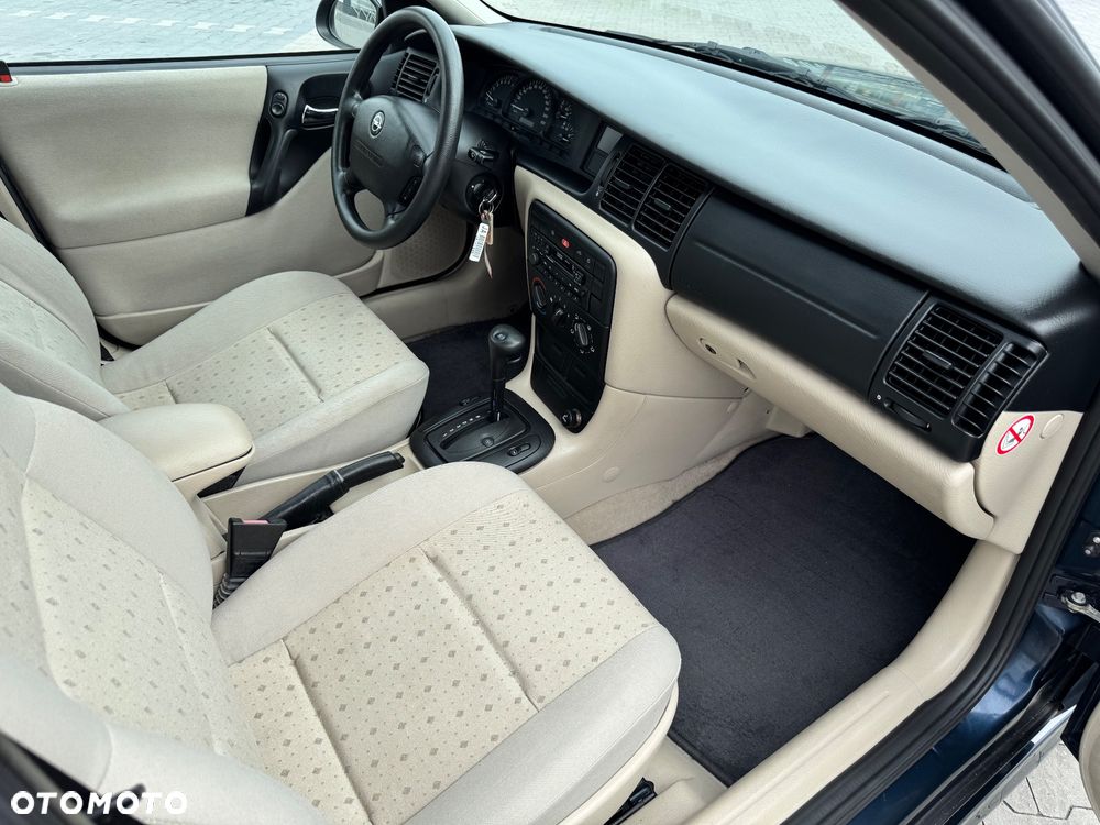 Opel Vectra - 24