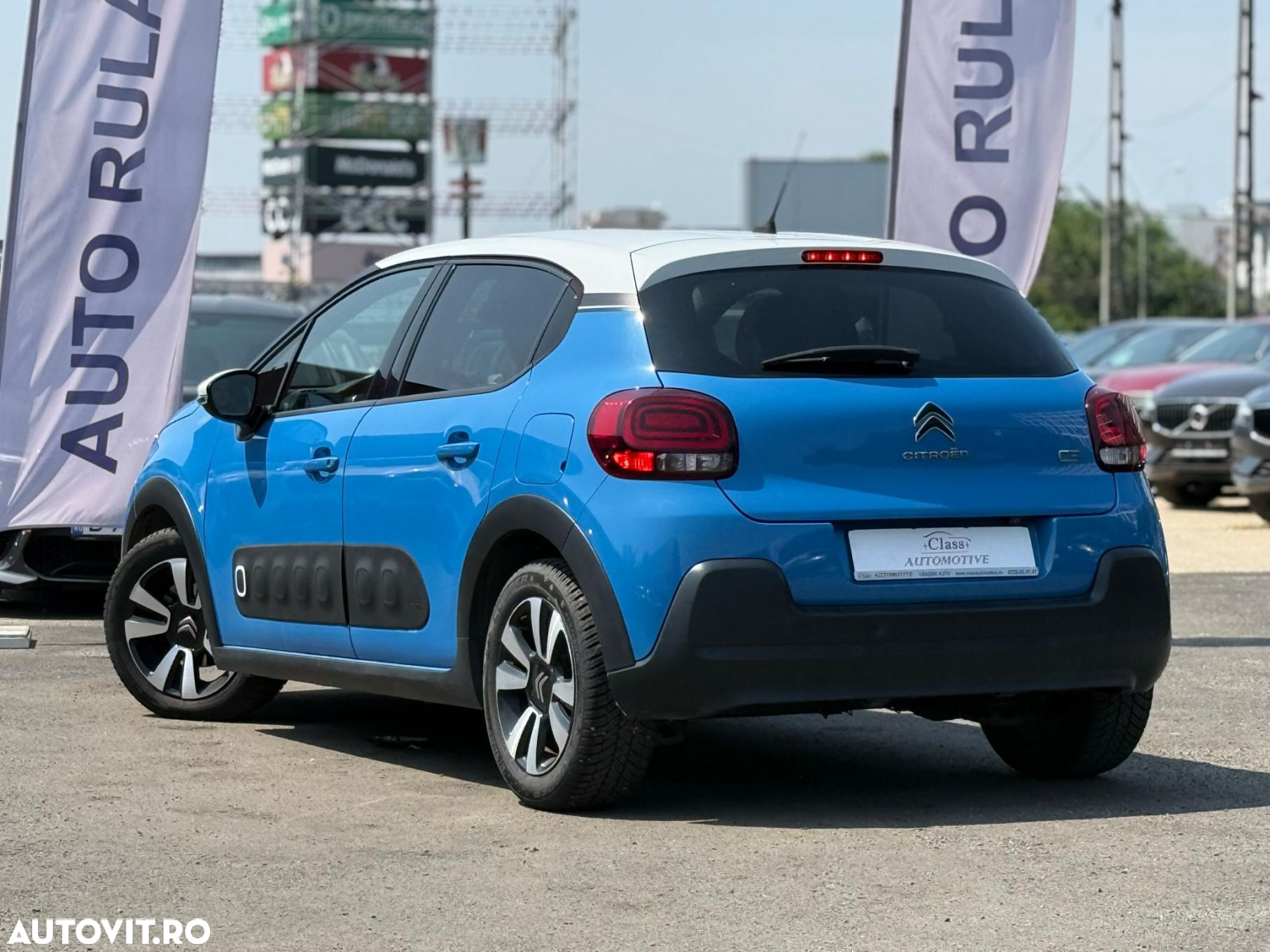 Citroën C3 1.2 PureTech S&S EAT6 Shine - 8