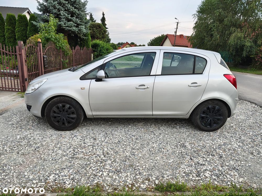 Opel Corsa 1.4 16V Enjoy - 5