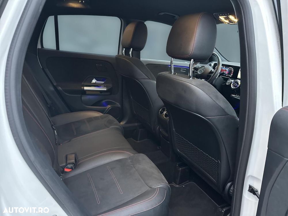 Mercedes-Benz GLA 220 4MATIC MHEV Aut. - 12