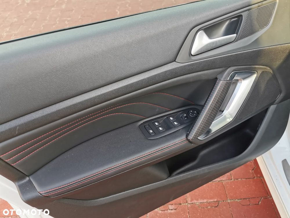 Peugeot 308 2.0 BlueHDi GT S&S EAT8 - 24