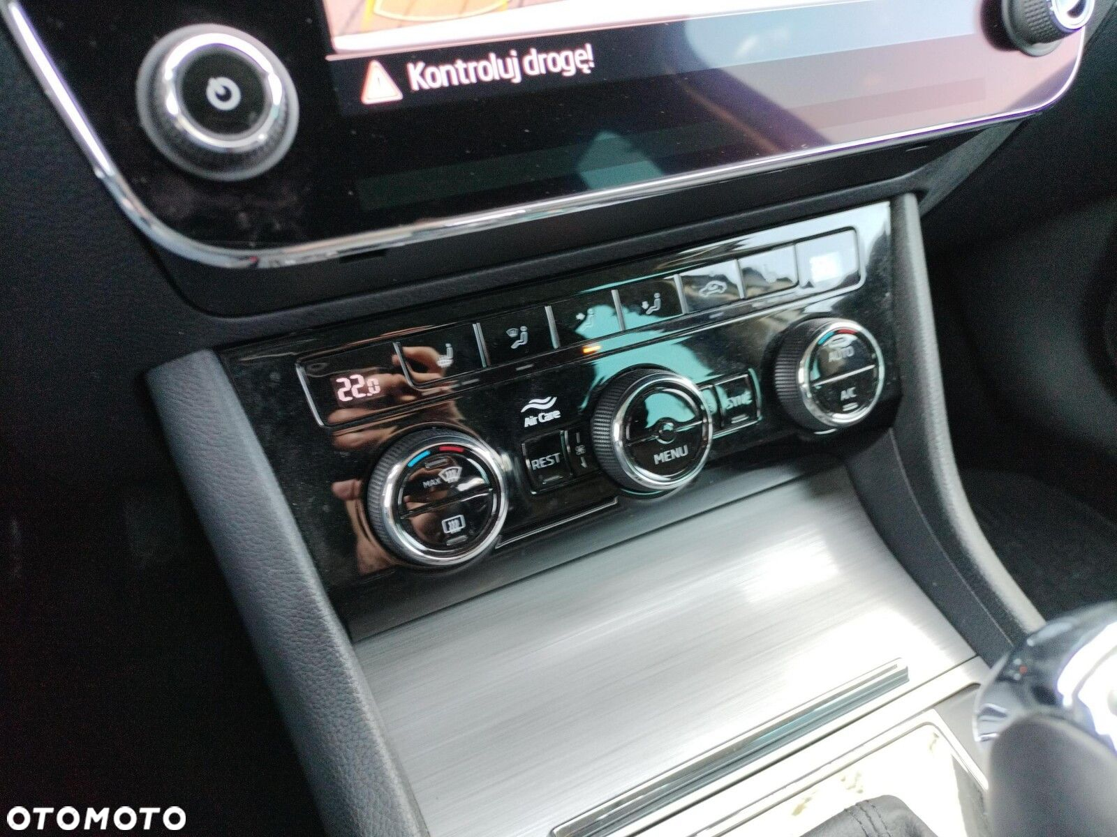 Skoda Superb 2.0 TDI SCR Style DSG - 18