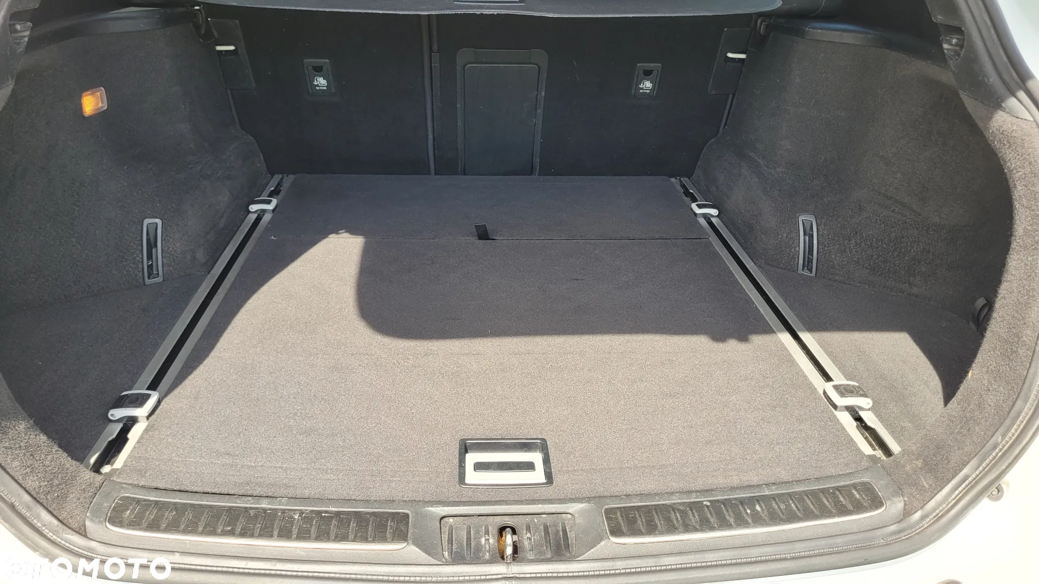 Toyota Avensis 2.0 D-4D Prestige - 20