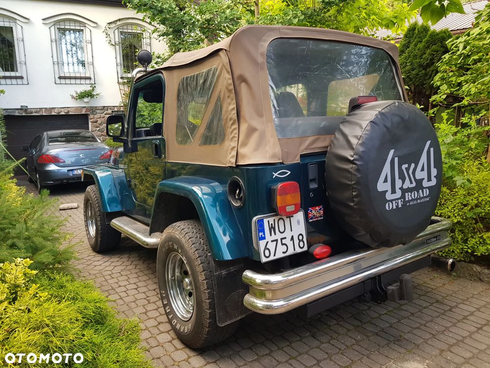 Jeep Wrangler 2.5 Sport - 4