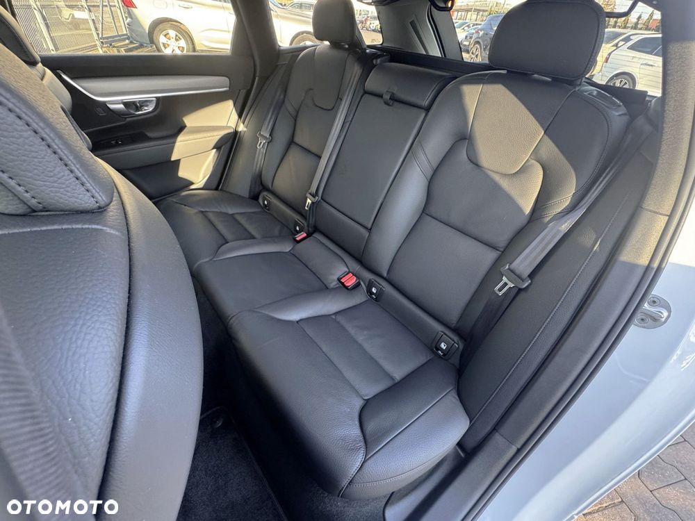 Volvo V90 - 29