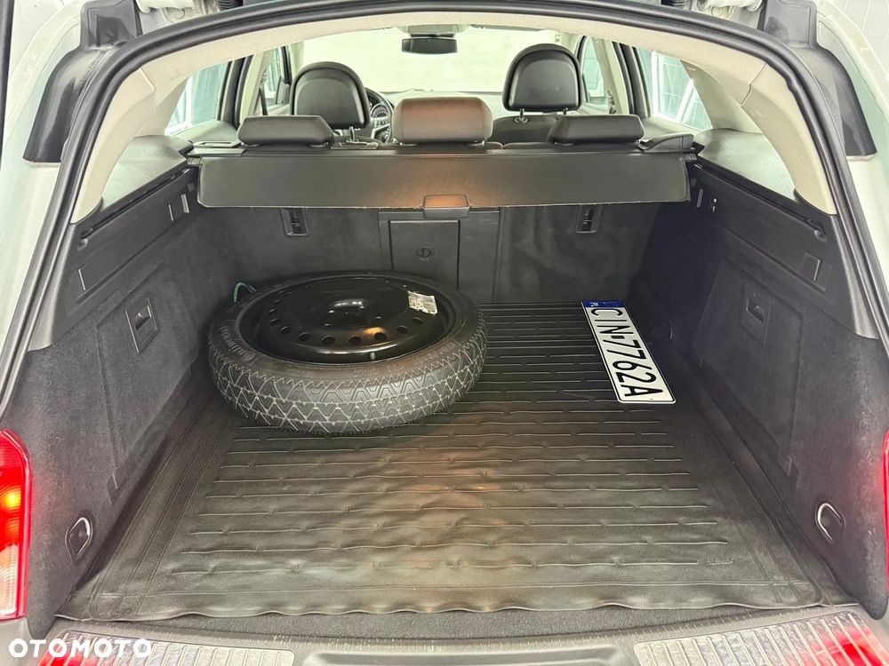 Opel Insignia 2.0 Turbo 4x4 Design Edition - 26