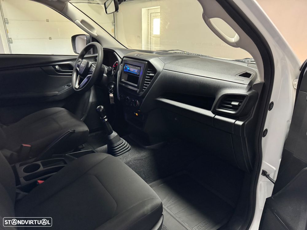 Isuzu D-MAX 1.9 DDi 4X4 IVA DEDUTÍVEL X-CAB LONG 3LUG. - 38
