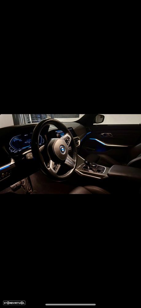 BMW 320 e Pack Desportivo M Auto - 42