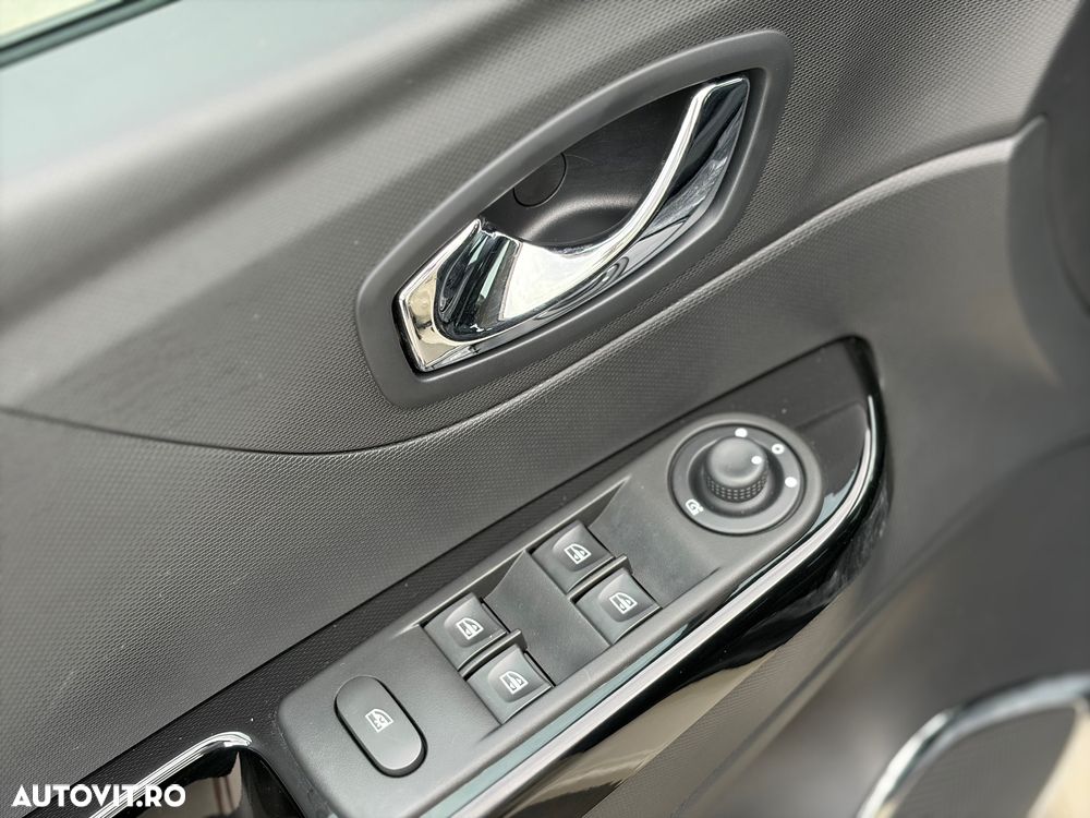 Renault Captur ENERGY TCe 90 Start&Stop Intens - 16
