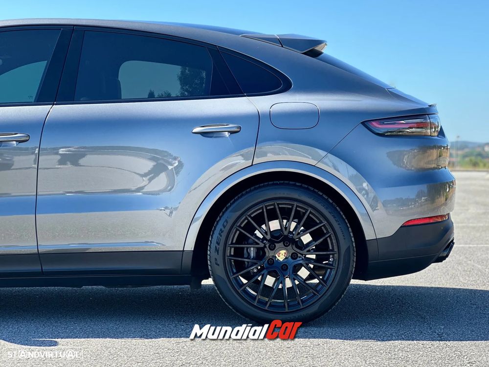 Porsche Cayenne Coupé E-Hybrid - 37