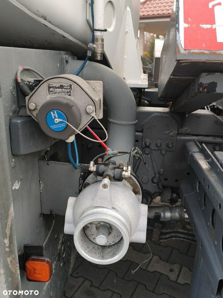 MAN TGA 26.310 Autocysterna z Dystrybucją - 20