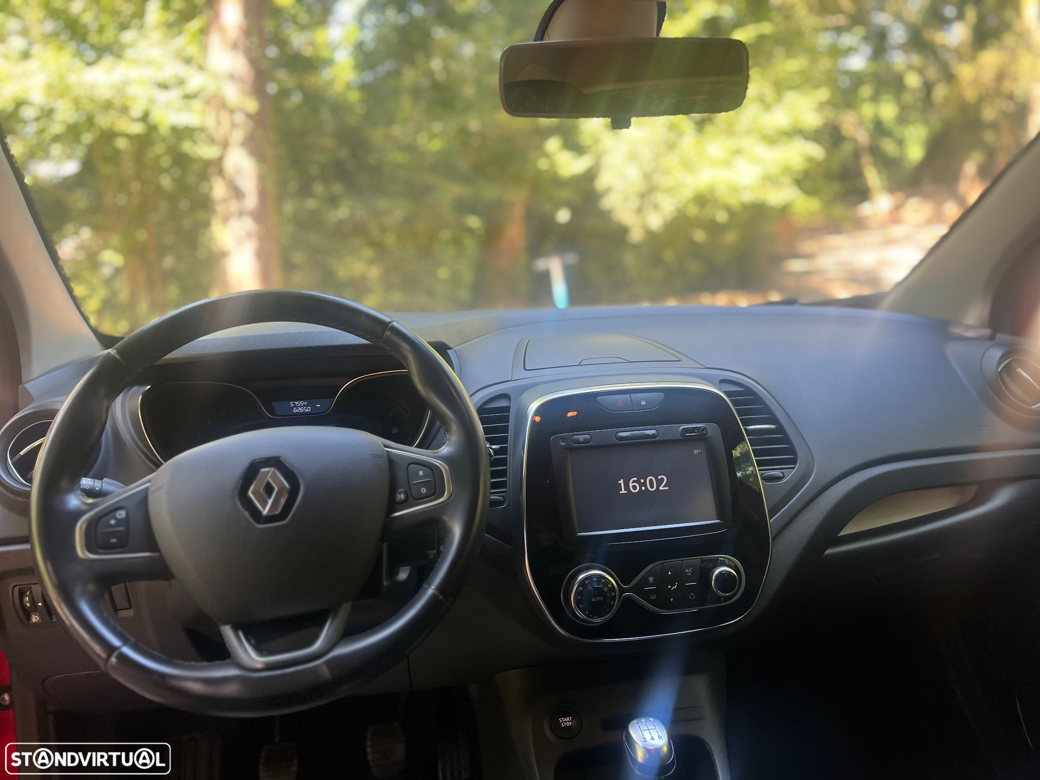 Renault Captur 1.5 dCi Exclusive - 12