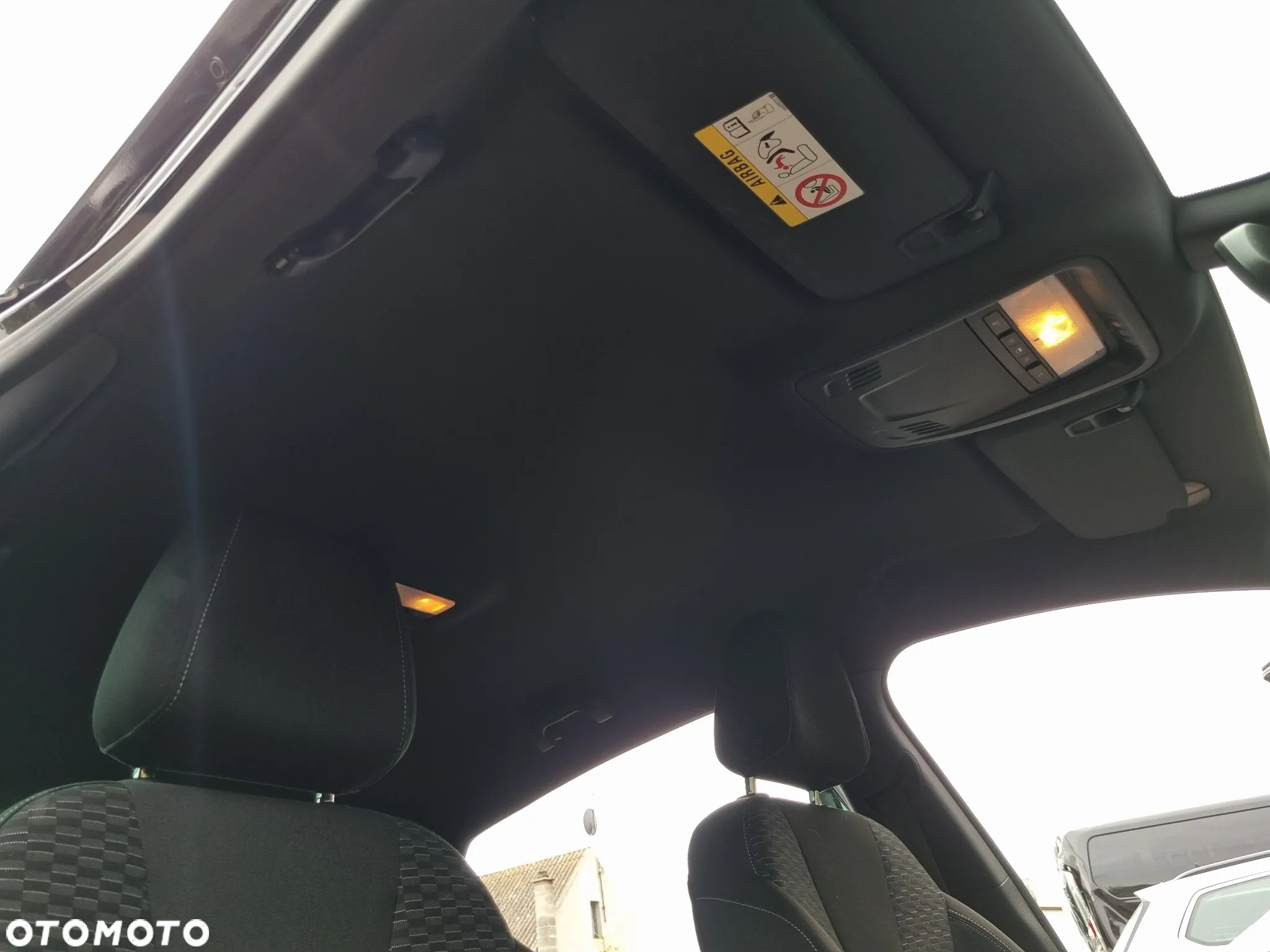 Opel Astra IV 1.6 CDTI Cosmo - 27