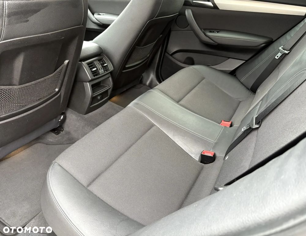 BMW X4 xDrive20i M Sport - 24