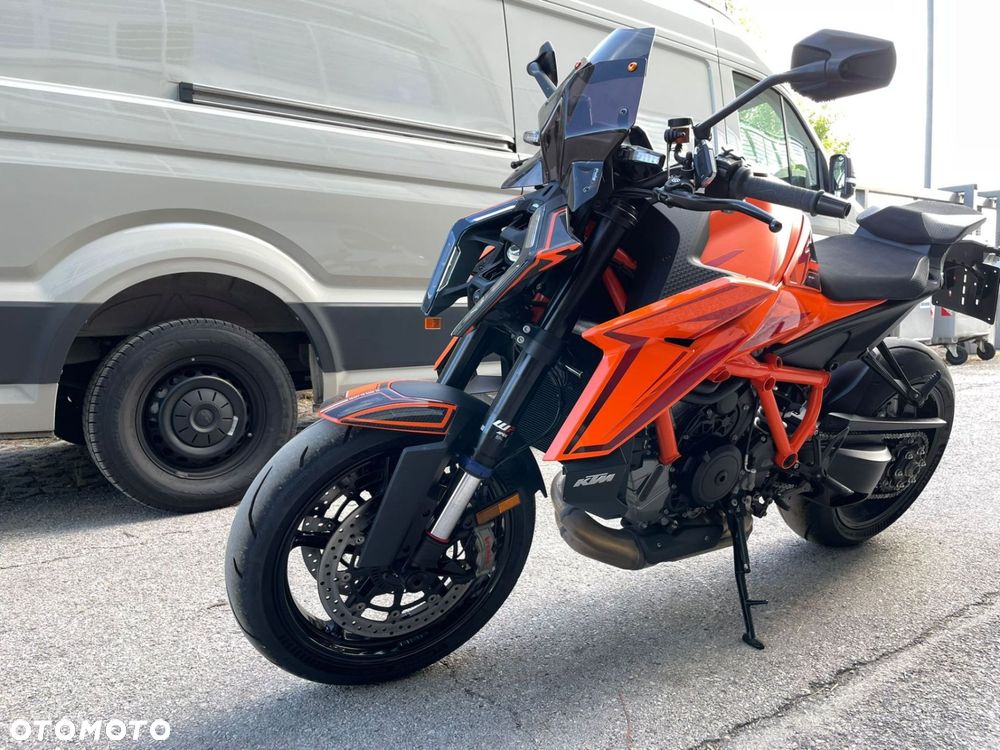 KTM Super Duke - 23