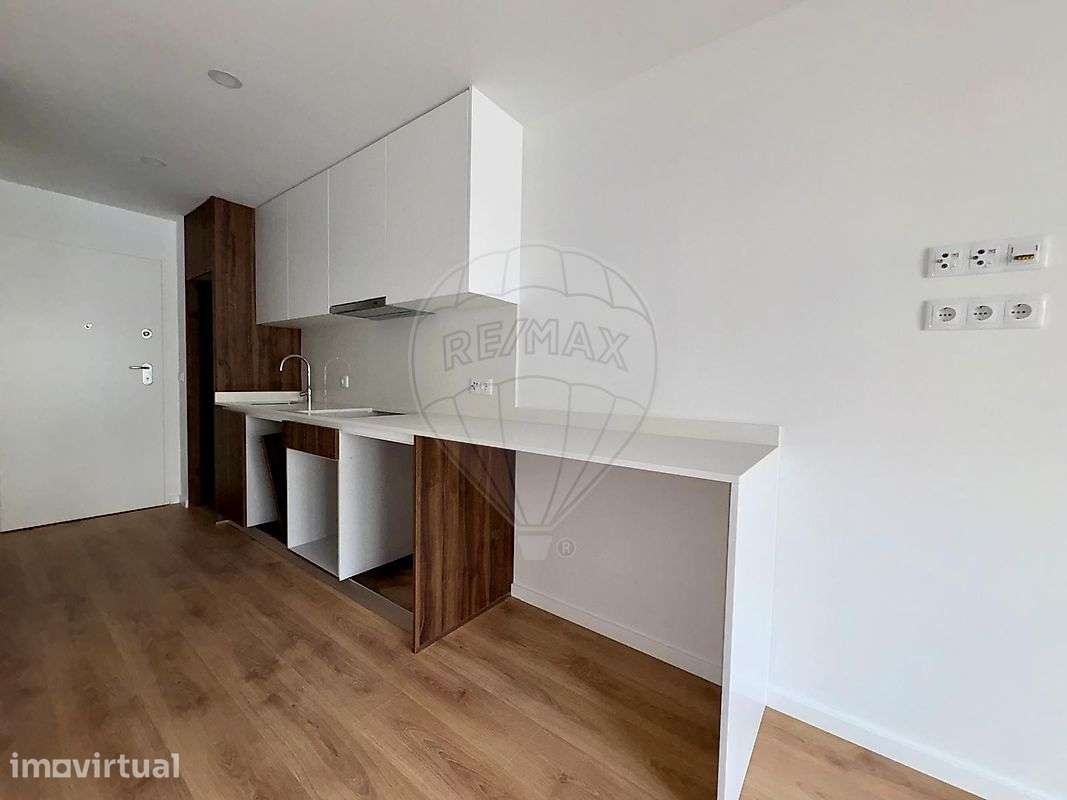 APARTAMENTO T0 NOVO JUNTO À AVENIDA DA LIBERDADE, BRAGA - Grande imagem: 3/15