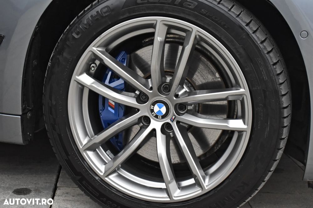 BMW Seria 5 530e xDrive Aut. - 29