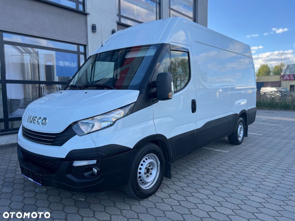 Iveco DAILY 35s18 L3H2 - 17