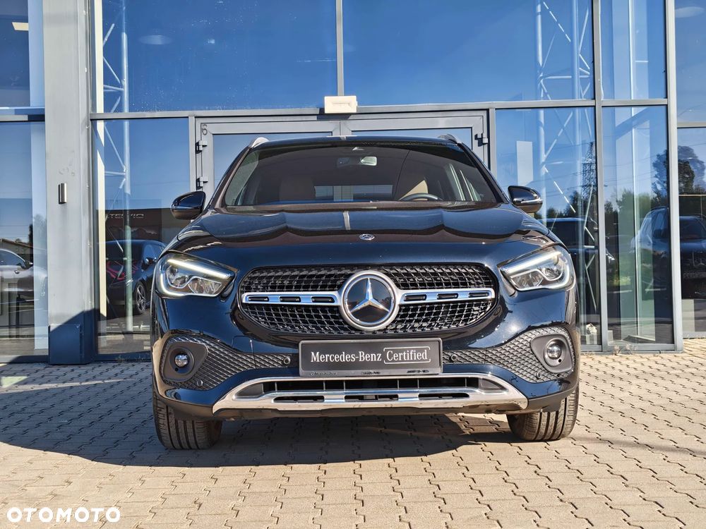 Mercedes-Benz GLA 200 Business Edition - 2