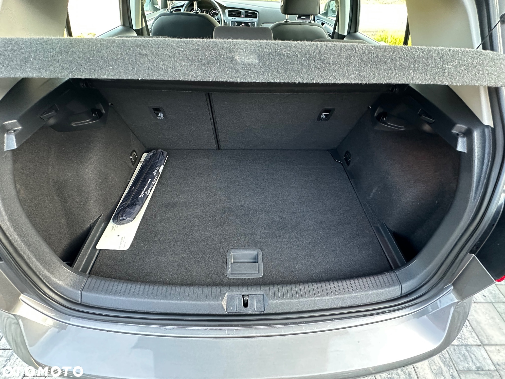 Volkswagen Golf 1.6 BlueTDI Comfortline - 15