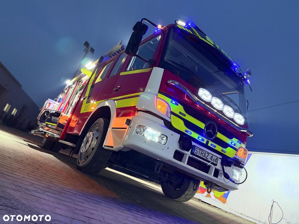 Mercedes-Benz Mercedes Atego GBA Wóz Strażacki Woda+Piana, Wysokie prześwity, Maszt oświetleniowy - 8