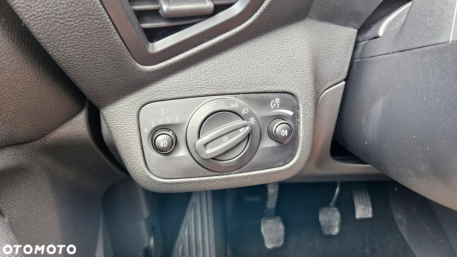 Ford Grand C-MAX 1.5 TDCi Start-Stopp-System Titanium - 23