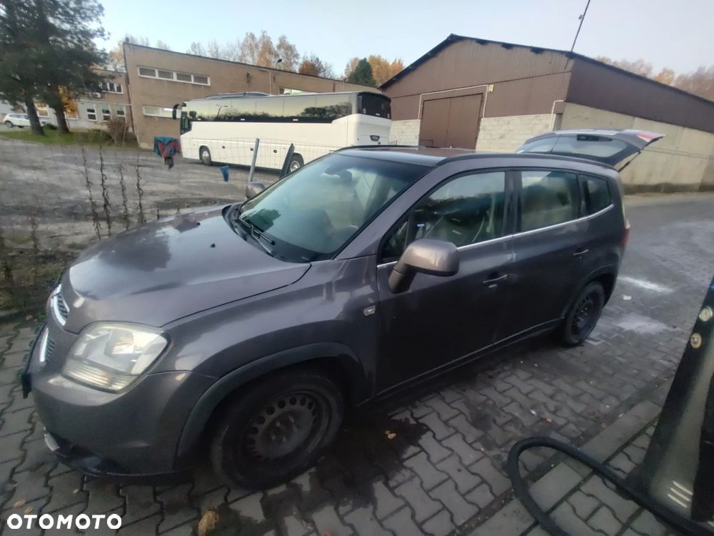 Chevrolet Orlando 2.0 D LTZ - 13
