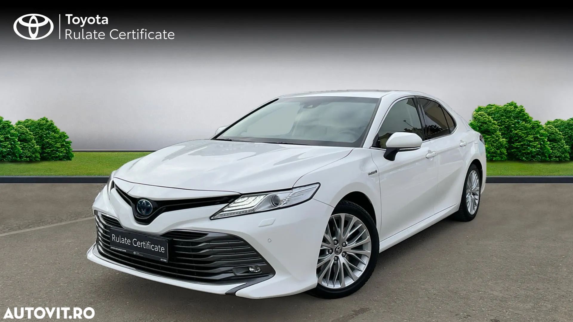 Toyota Camry 2.5 Hybrid Dynamic - 1