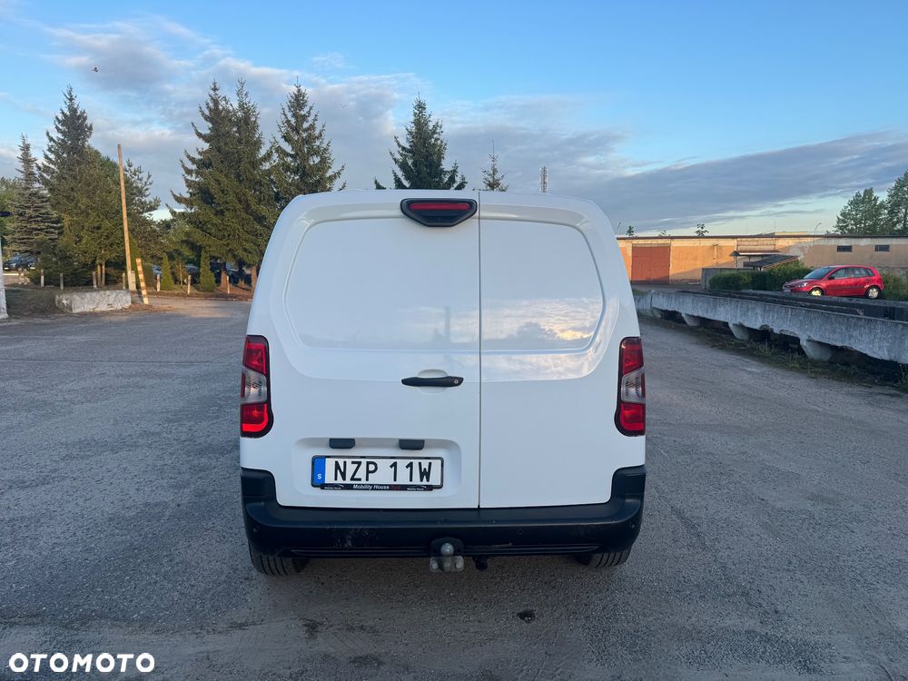 Citroën BERLINGO - 17