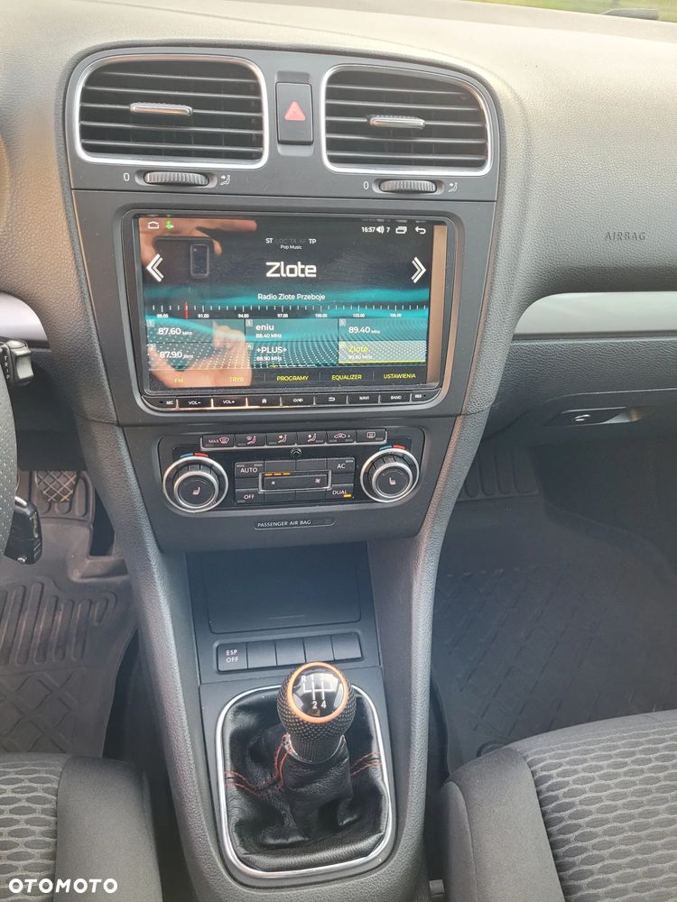 Volkswagen Golf - 14