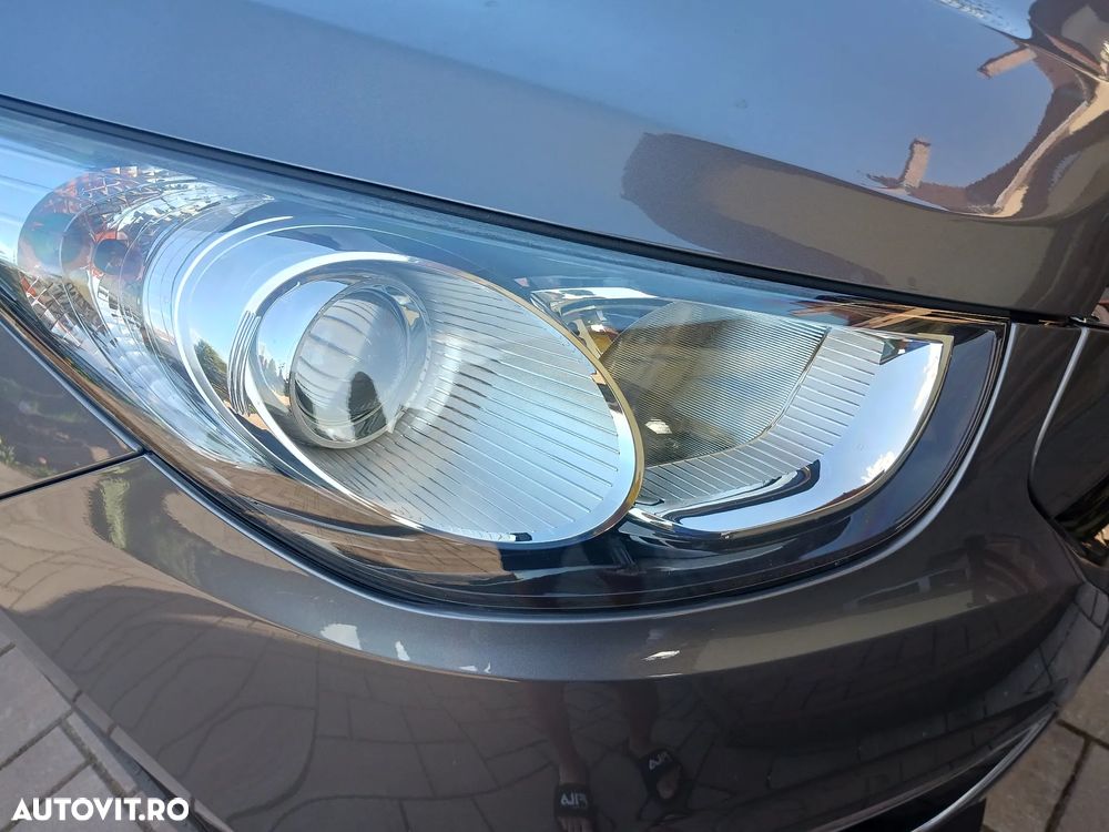 Hyundai ix35 2.0 CRDI 4WD Comfort - 11